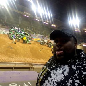 Meet your Posher, Eric